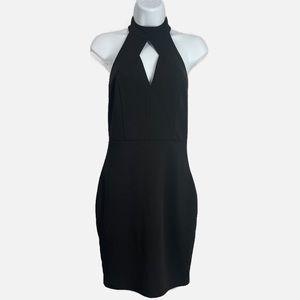 Keyhole neckline black dress | S